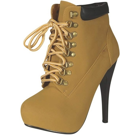 Tyrant Military Lace Up Platform Ankle Bootie - Picture 3 of 8